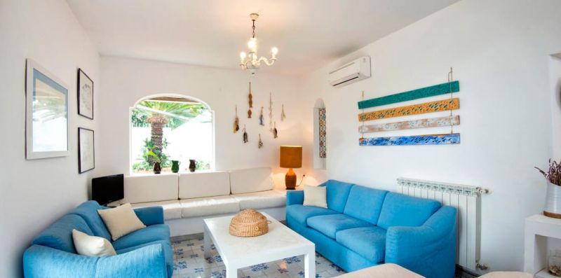 ISCHIA 2 - Bellissimo appartamento con terrazza vista mare per 8 - Weekey Rentals
