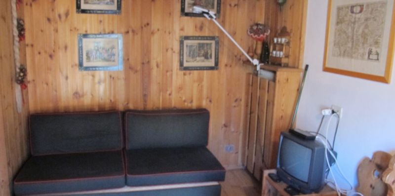 La Villa 2 - Alta Badia, appartamento a 400 metri dalle piste da sci della Sella Ronda - Weekey Rentals