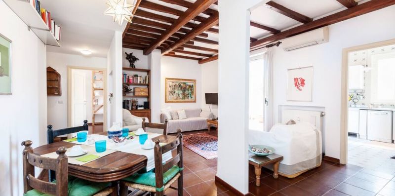 Otranto - Comfortable apartment with terrace, 4 sleeps  - Weekey Rentals