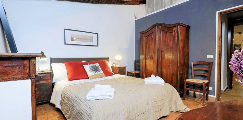 San Calisto - Palazzetto del 600 con giardino privato per 6 - Weekey Rentals