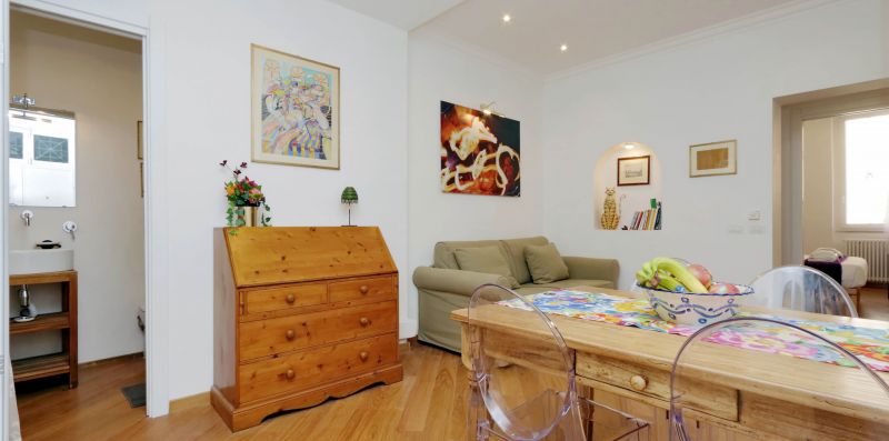 Sitina - Comfortable and new flat for 6 - Weekey Rentals
