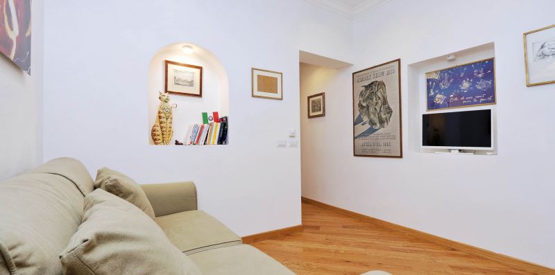Sitina - Comfortable and new flat for 6 - Weekey Rentals