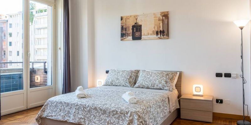 Vittoria 4 - Milano, spazioso e luminoso appartamento per 6 - Weekey Rentals