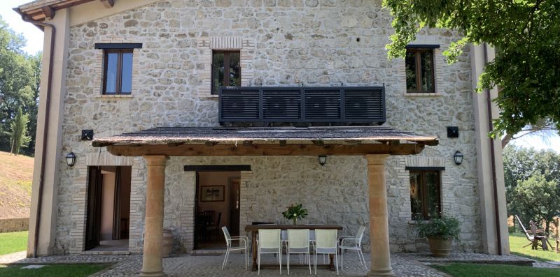 Casale Sfarina - Meraviglioso casale in pietra con piscina, calcetto e spa - Weekey Rentals