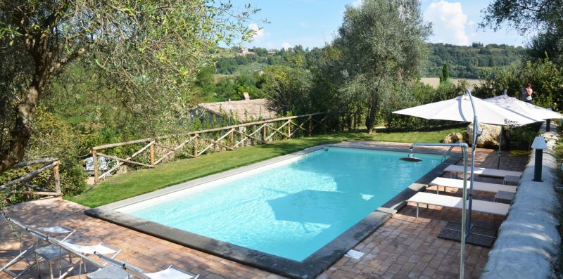 Casale Fontana Mancina- Splendido casale per 8 persone immerso nel verde nella campagna - Weekey Rentals