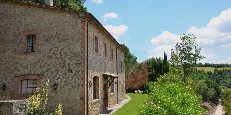 Casale Madonna delle Macchie - Wonderful casale with private swimming pool for 10/12 people  - Weekey Rentals