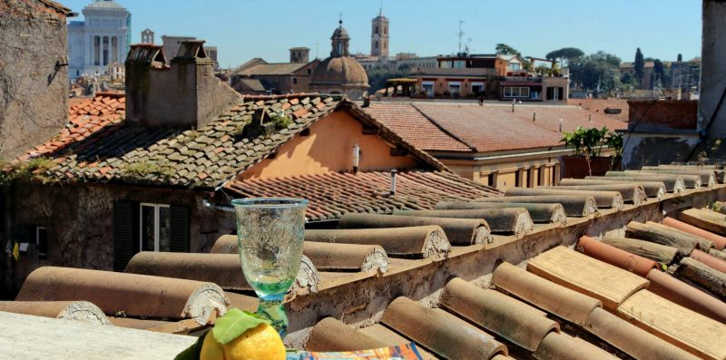 Arco de Cenci - Bilocale con terrazza in zona Monti - Weekey Rentals
