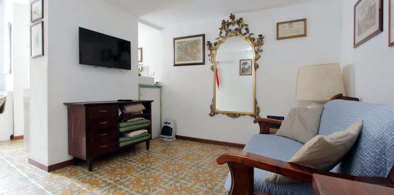 Banchi Nuovi - Cozy little apartment for 4 close to piazza Navona - Weekey Rentals