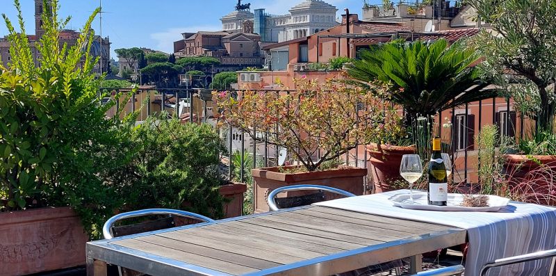 Colosseo - Elegante appartamento d'epoca con splendida terrazza panoramica - Weekey Rentals