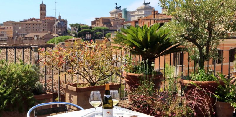 Colosseo - Elegante appartamento d'epoca con splendida terrazza panoramica - Weekey Rentals