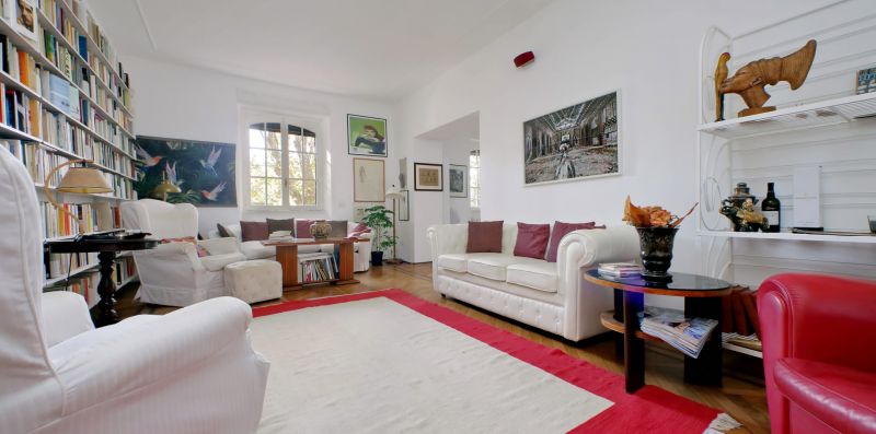 Tebaldi - Appartamento ampio e luminoso per 6 sul Lungotevere - Weekey Rentals