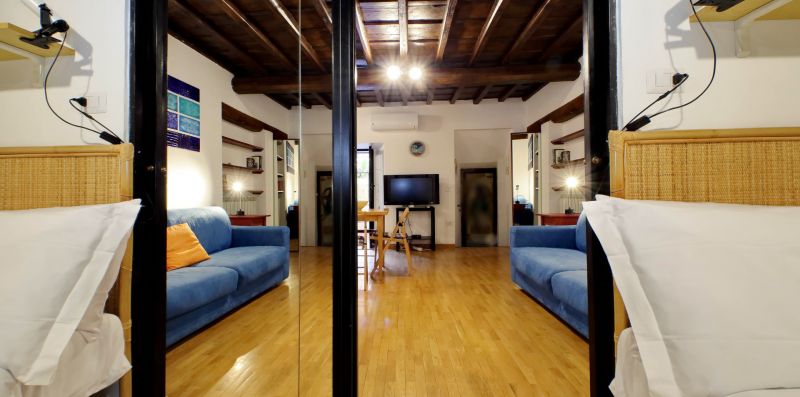 Trilussa - Trastevere, cozy apartment for 4 with terrace - Weekey Rentals