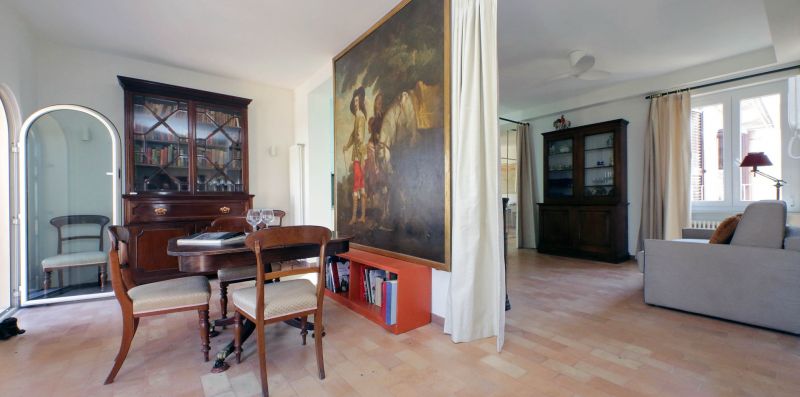 Anita - Caratteristico appartamento per 4 con terrazza vicino al Colosseo - Weekey Rentals