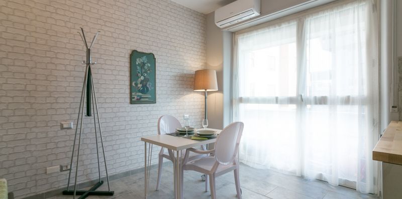 Chic apartment! - Central Station - We Rent Italy